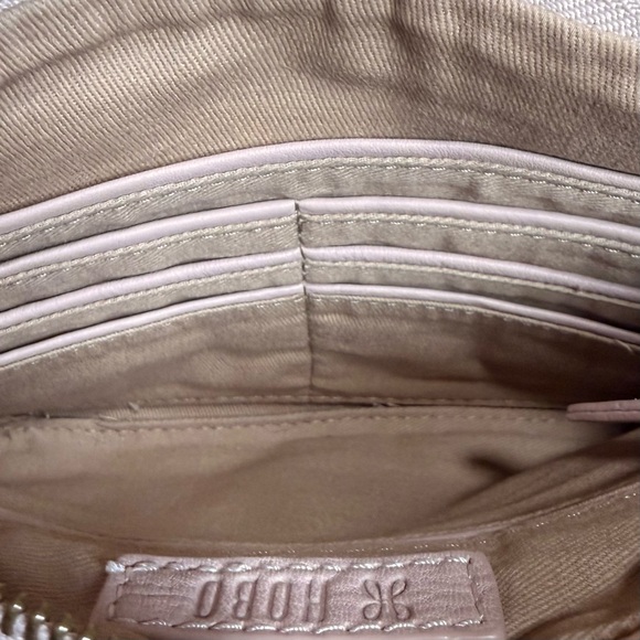 HOBO International Blush Pink Pleated Leather Wristlet Clutch Wallet - Picture 6 of 7